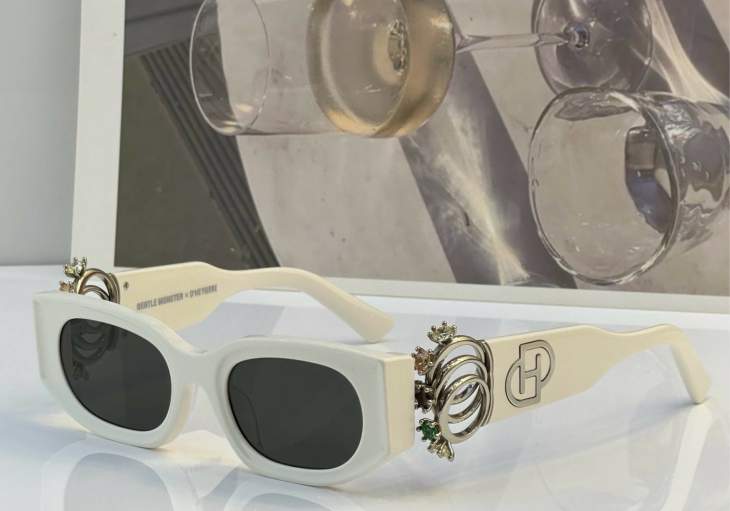 Picture of Gentle Monster Sunglasses _SKUfw66085628fw